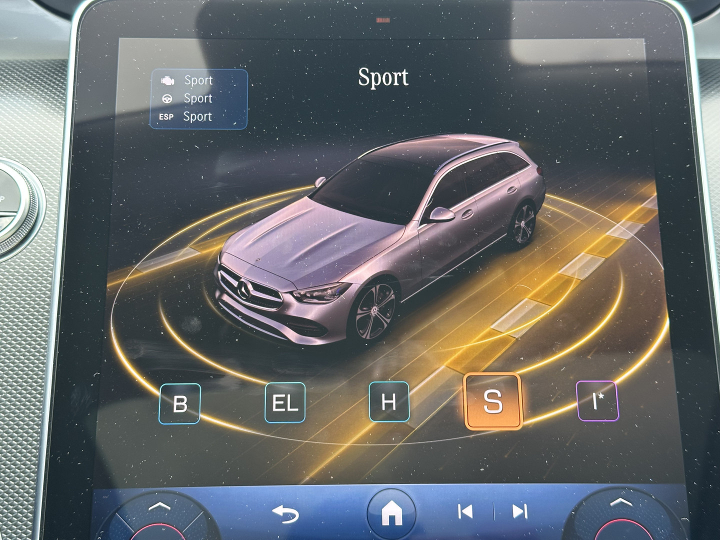 Mercedes-Benz Mercedes-Benz