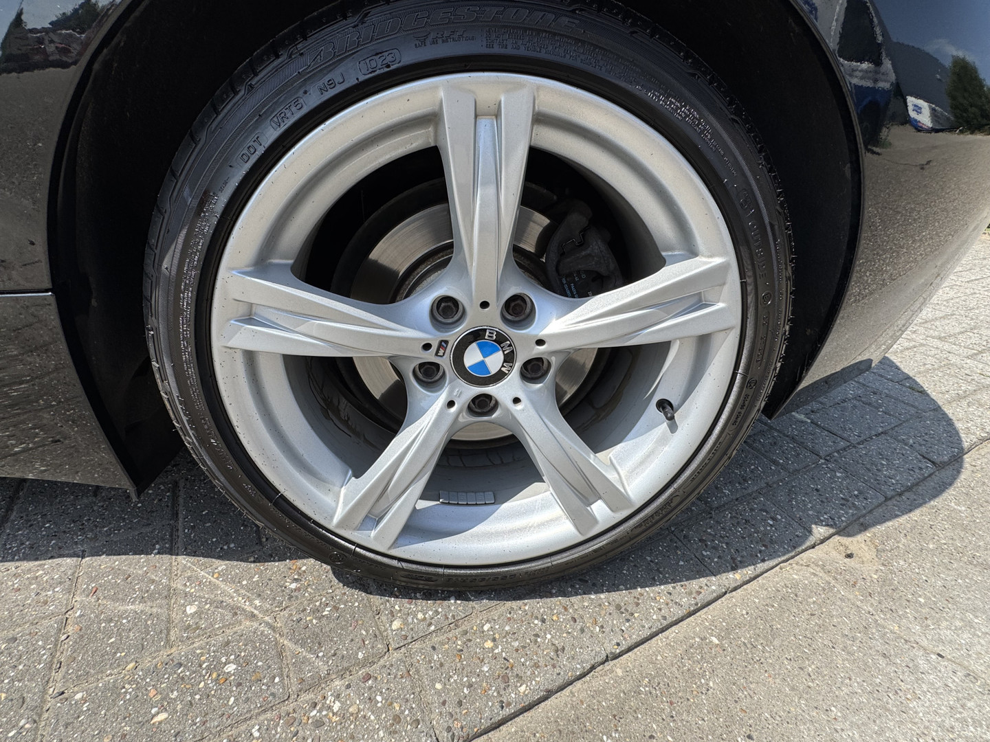 BMW BMW