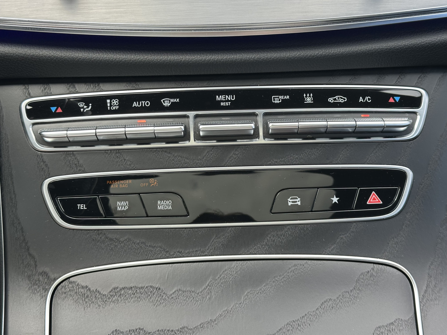 Mercedes-Benz Mercedes-Benz