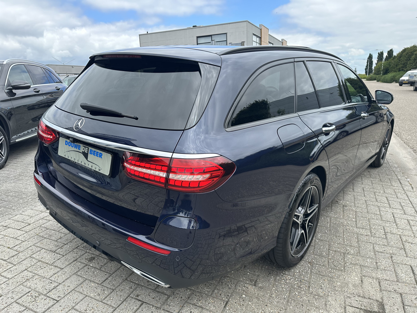 Mercedes-Benz Mercedes-Benz