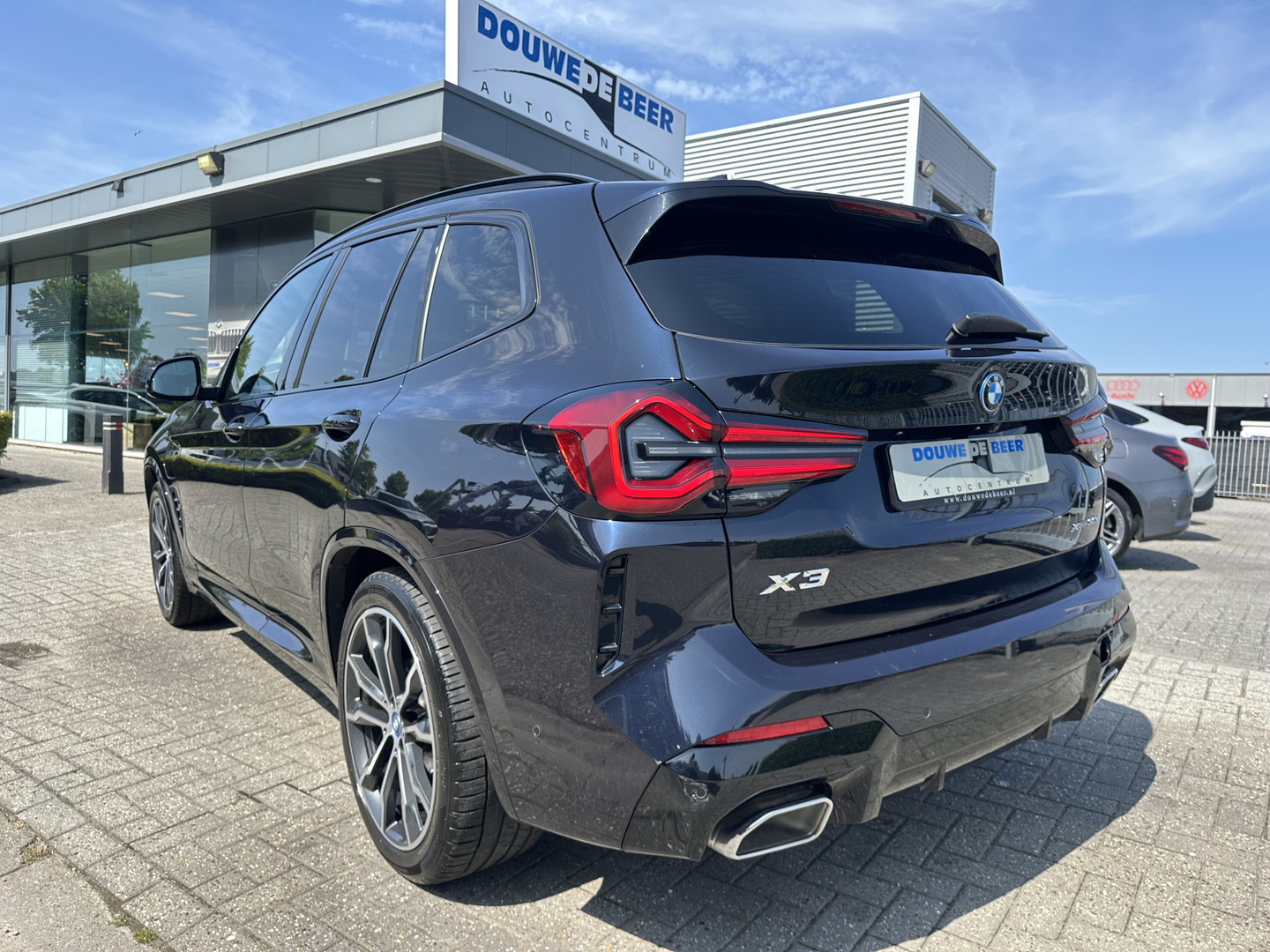 BMW