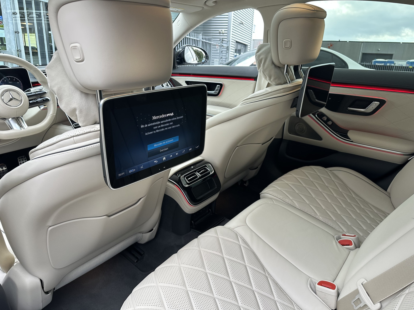 Mercedes-Benz Mercedes-Benz