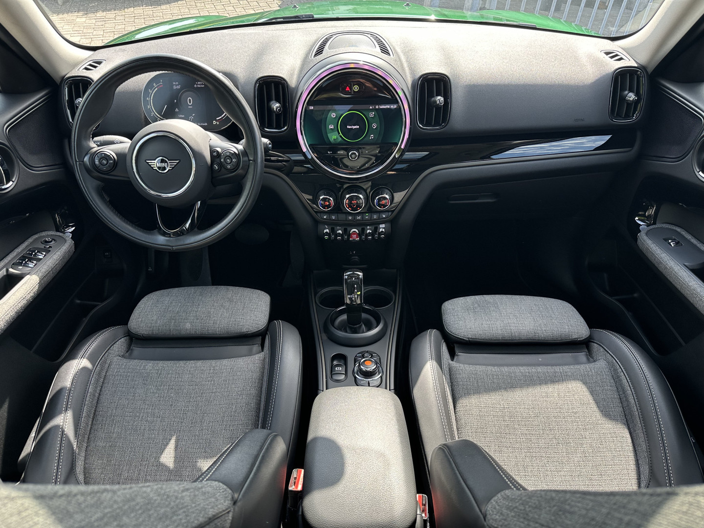 MINI