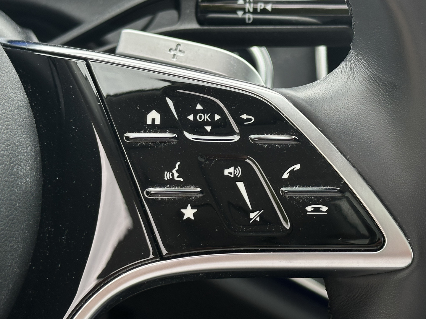 Mercedes-Benz Mercedes-Benz