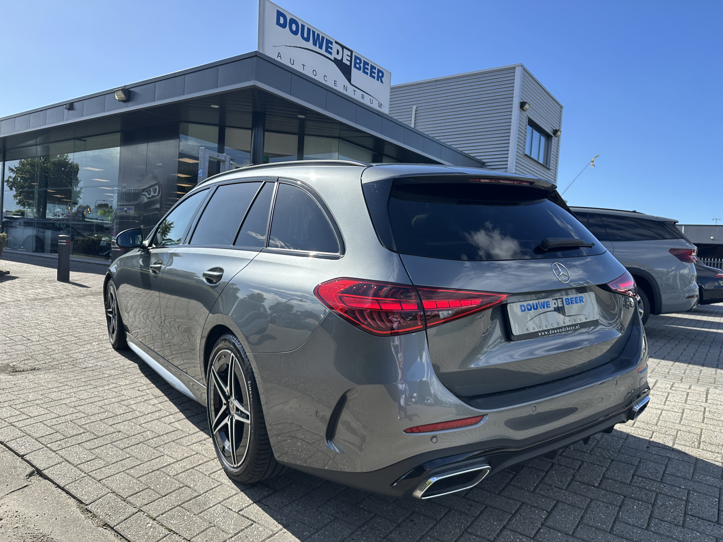 Mercedes-Benz Mercedes-Benz