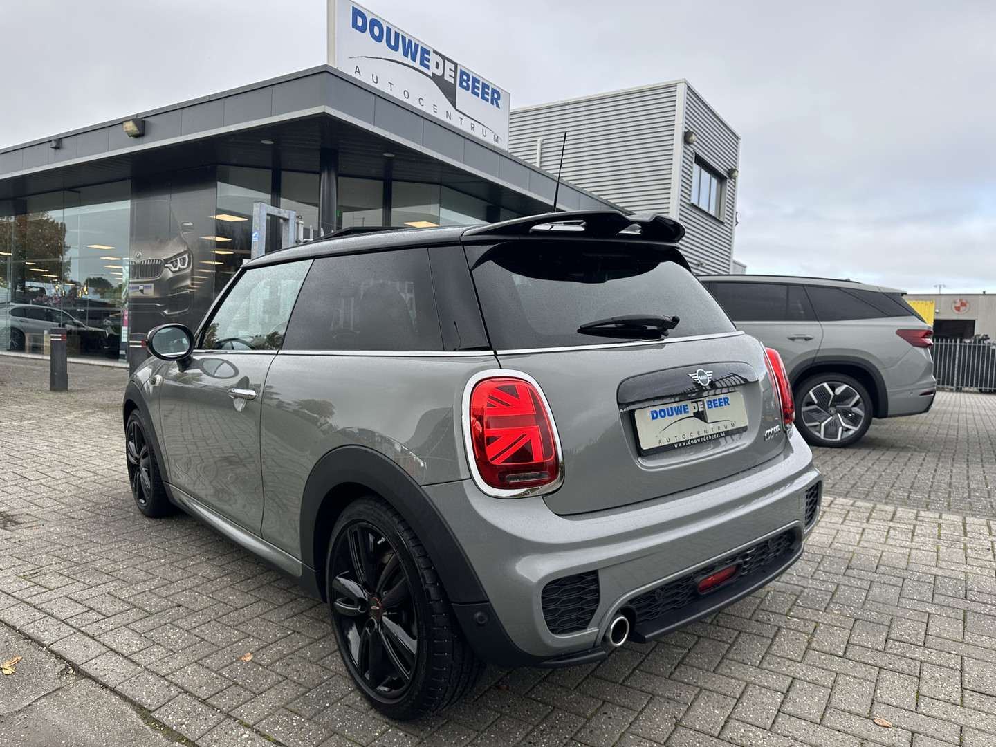 MINI