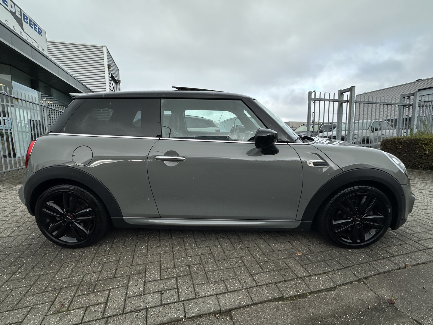MINI