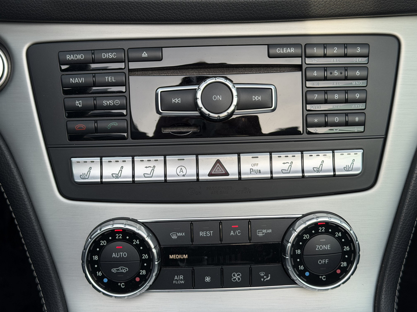 Mercedes-Benz Mercedes-Benz