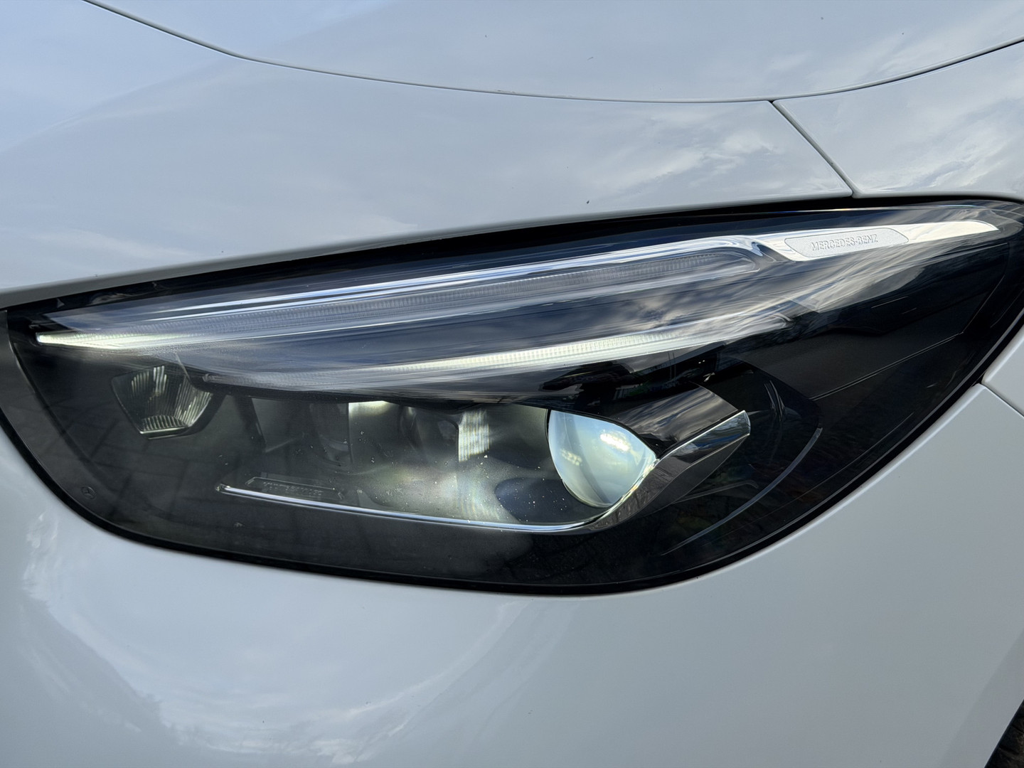 Mercedes-Benz Mercedes-Benz