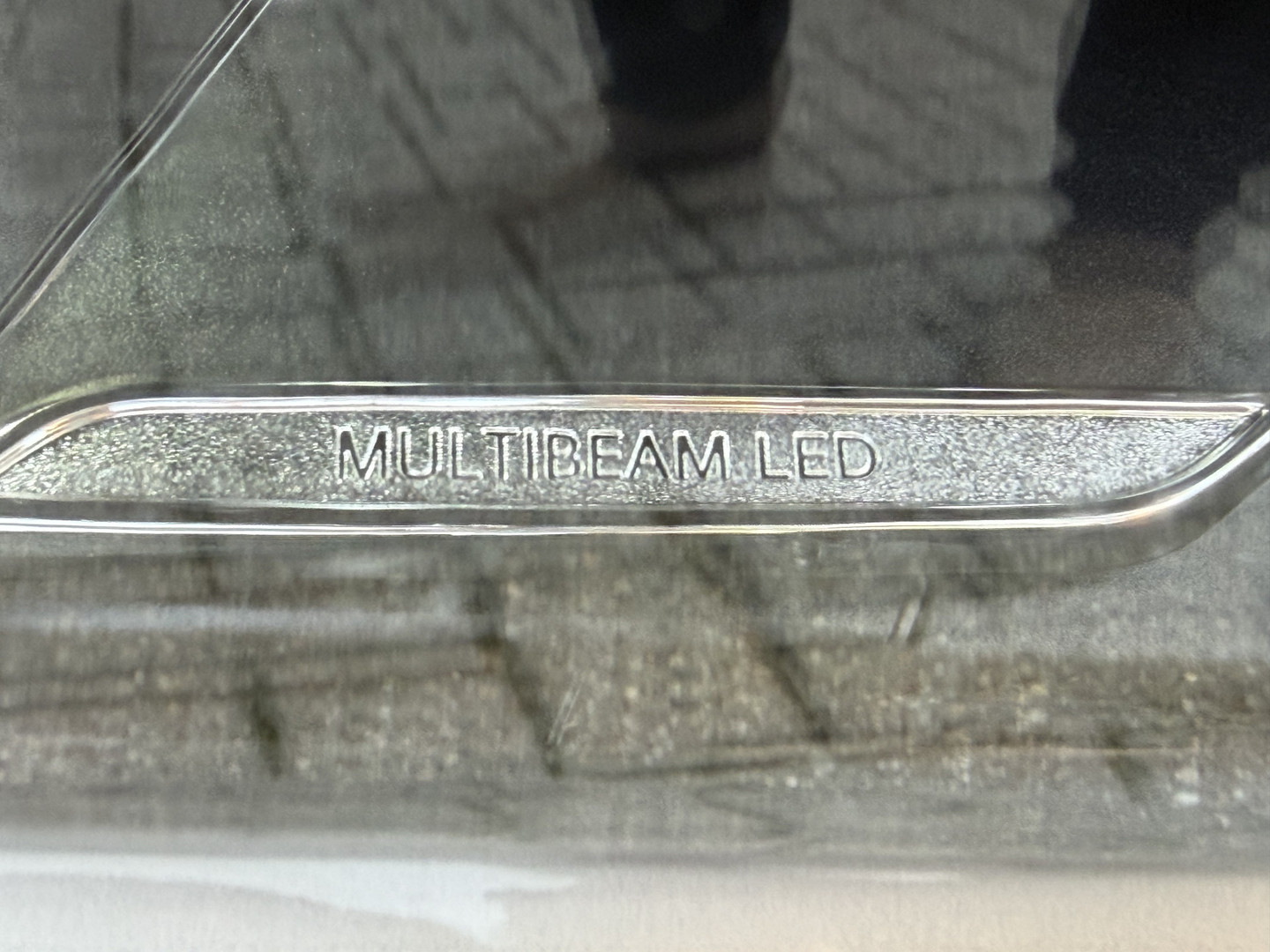 Mercedes-Benz Mercedes-Benz