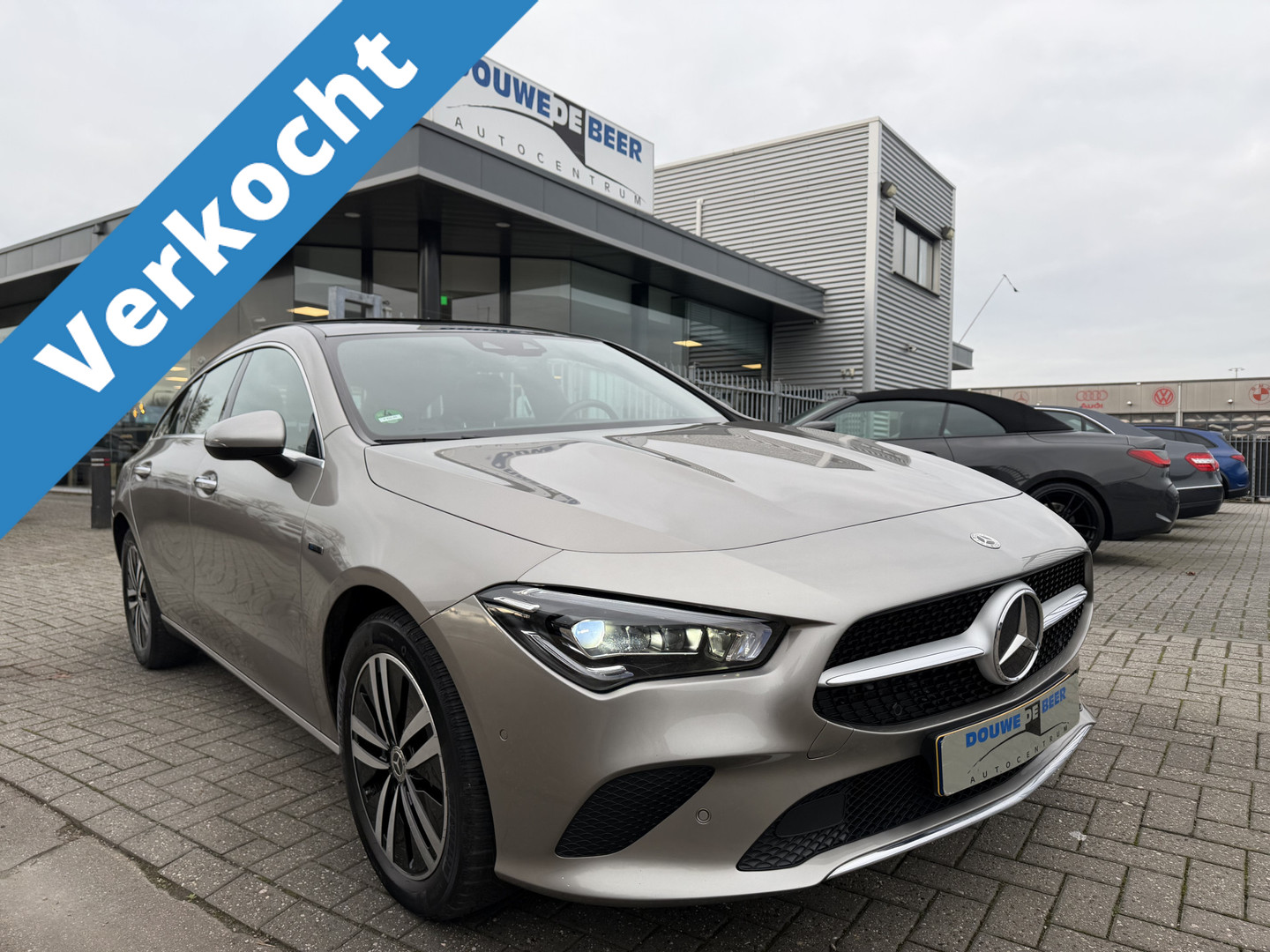 Mercedes-Benz Mercedes-Benz