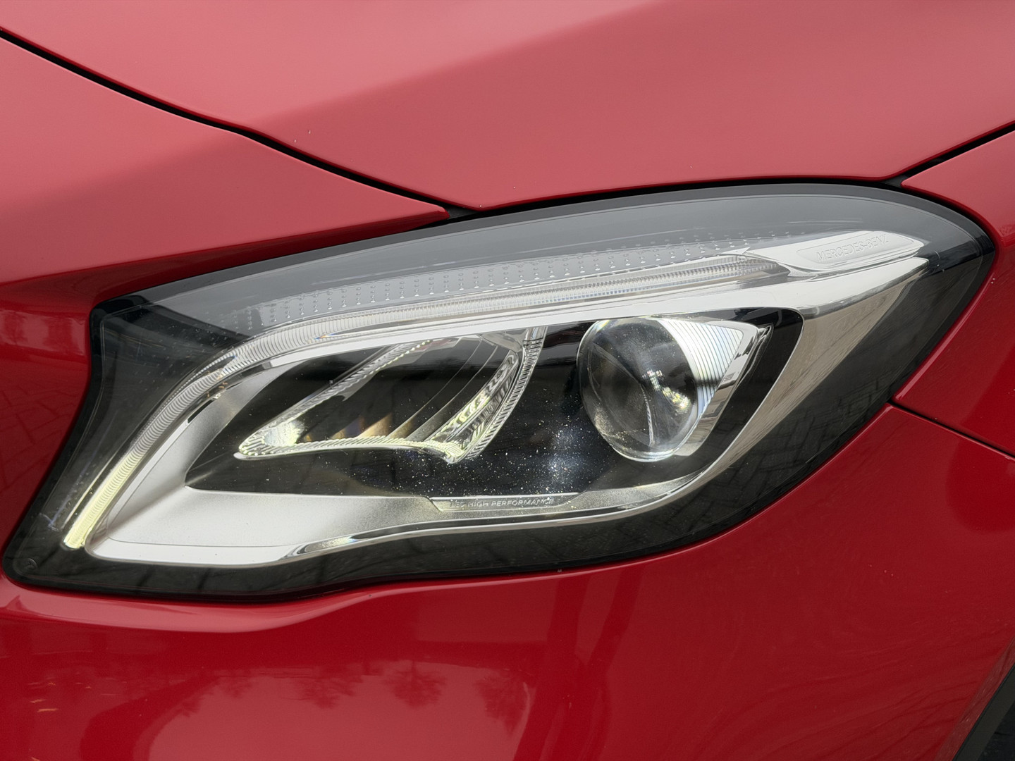 Mercedes-Benz Mercedes-Benz