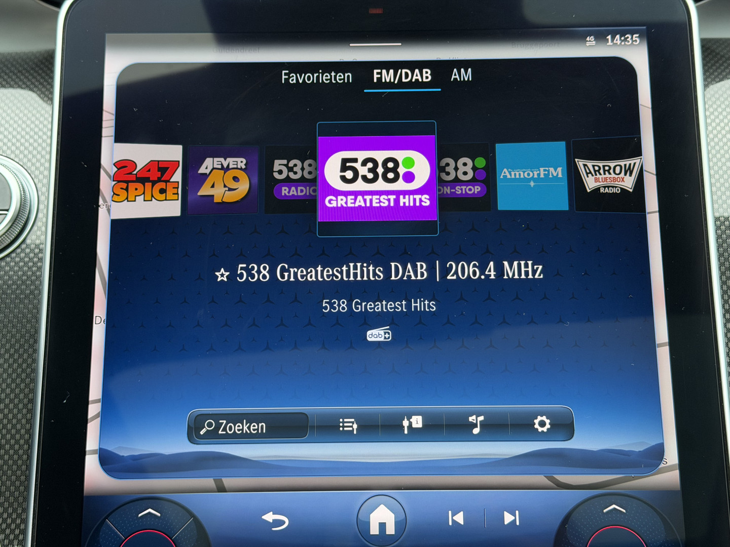 Mercedes-Benz Mercedes-Benz