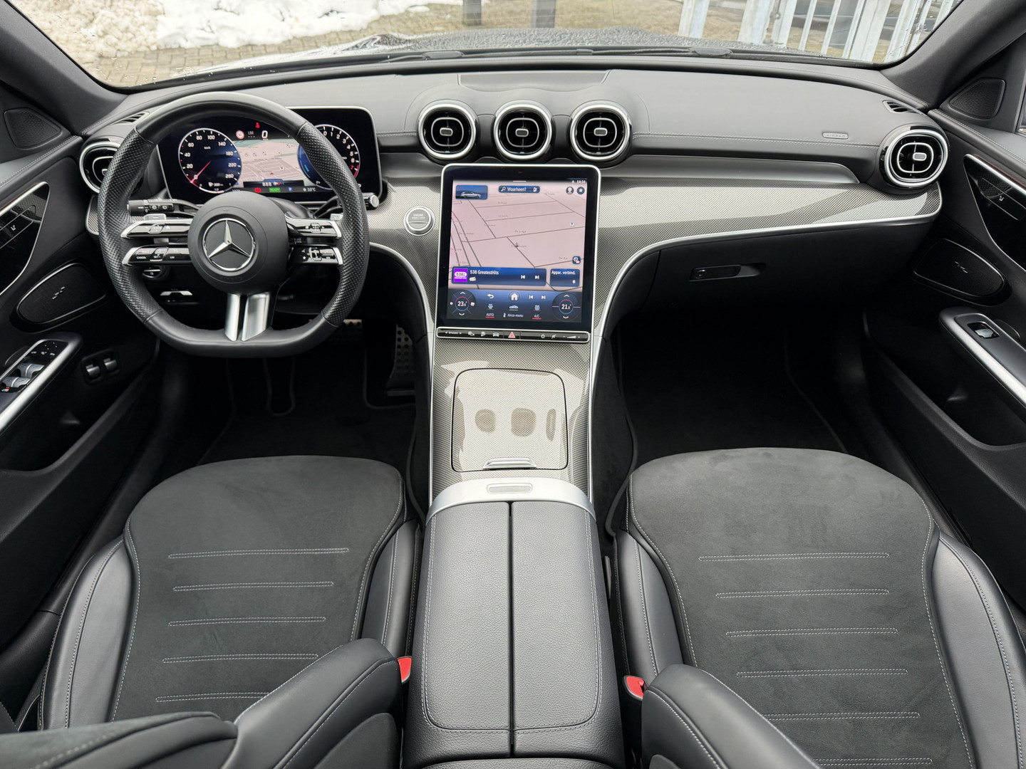 Mercedes-Benz Mercedes-Benz