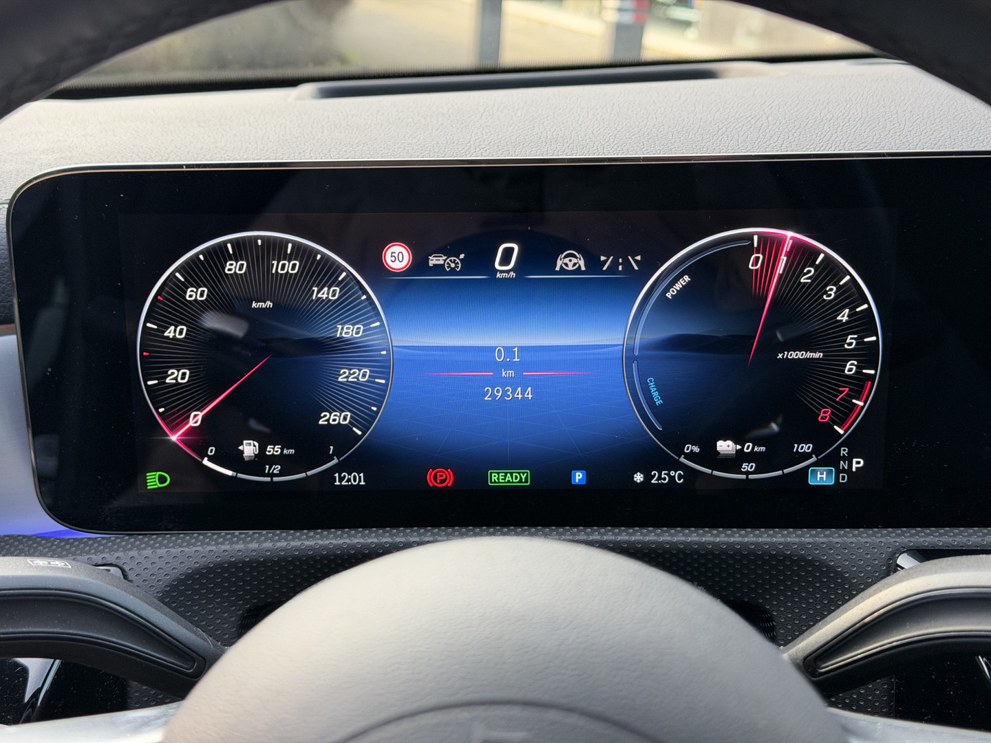 Mercedes-Benz Mercedes-Benz