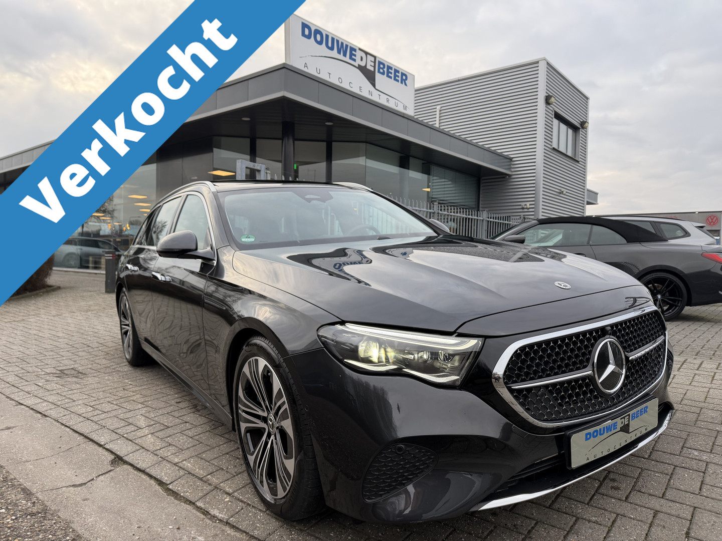 Mercedes-Benz Mercedes-Benz