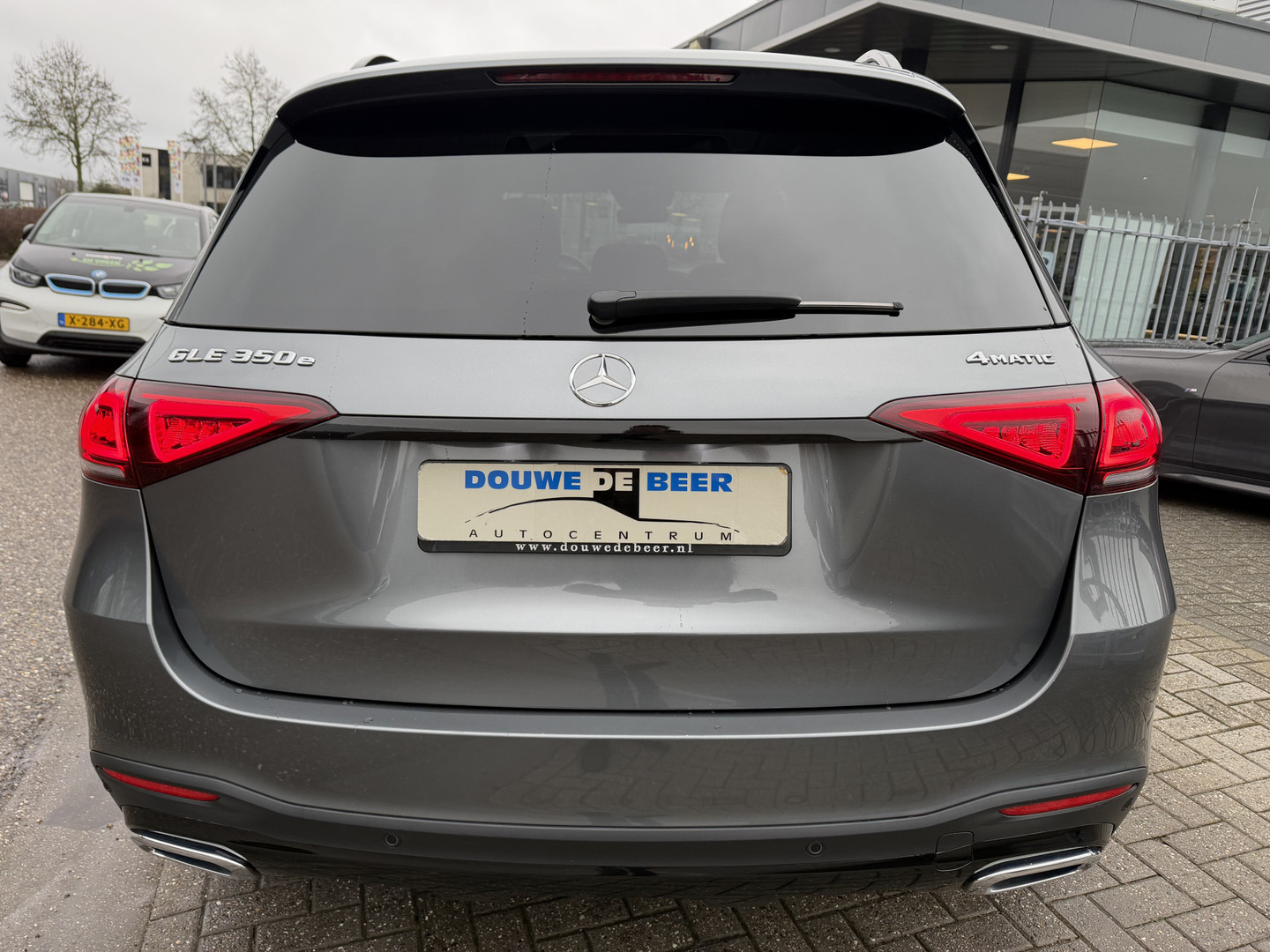 Mercedes-Benz Mercedes-Benz