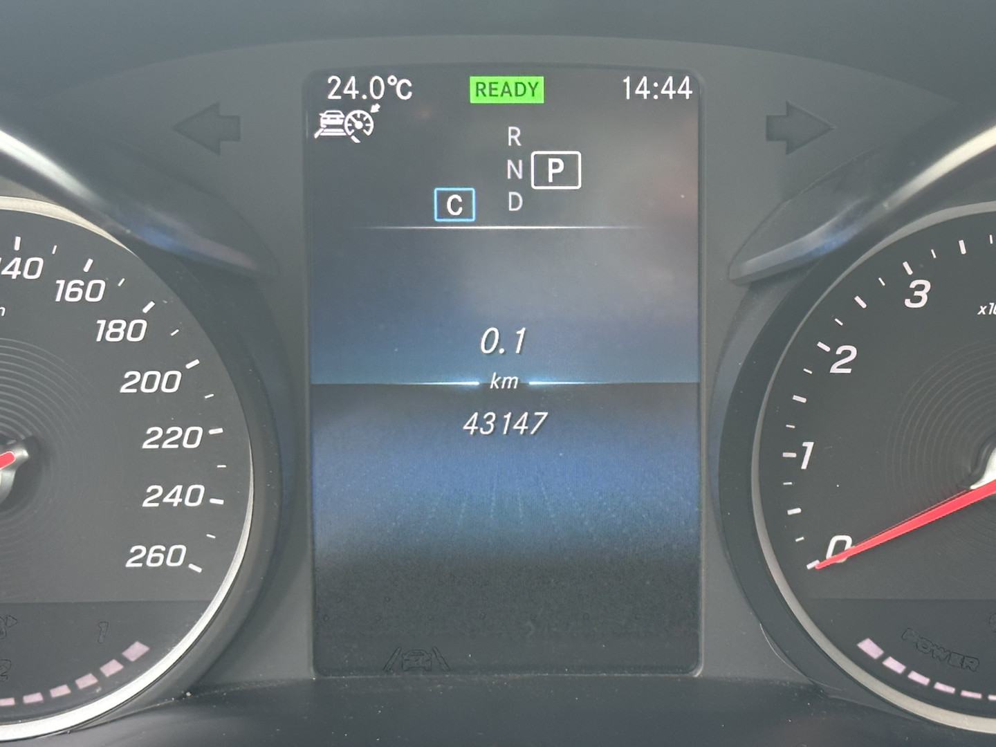 Mercedes-Benz Mercedes-Benz