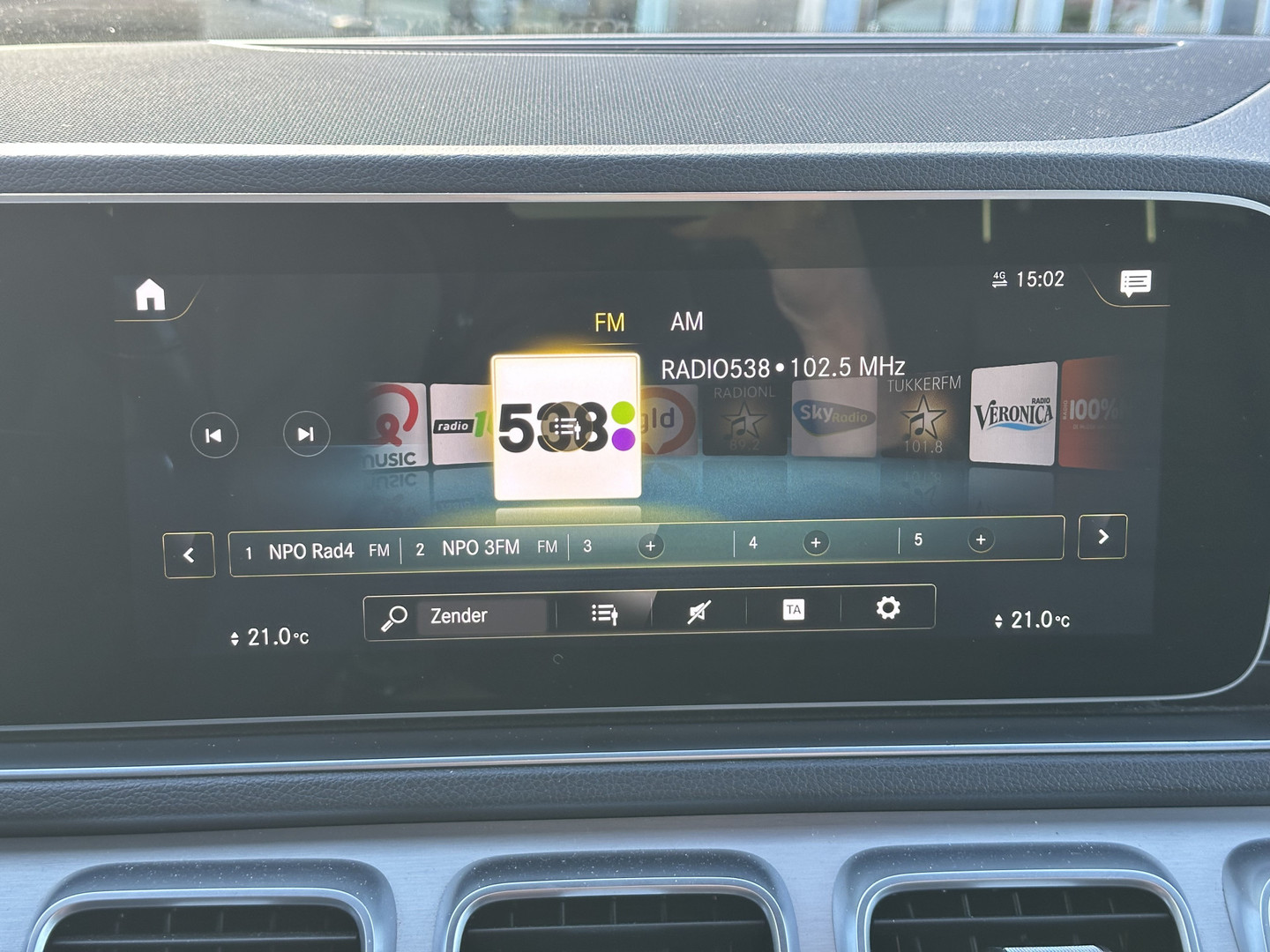 Mercedes-Benz Mercedes-Benz