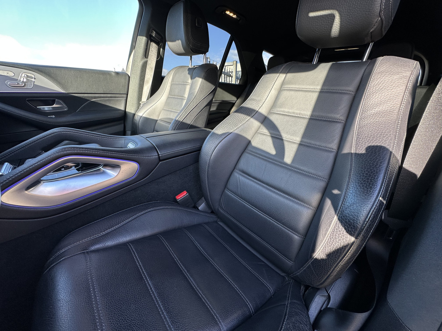 Mercedes-Benz Mercedes-Benz