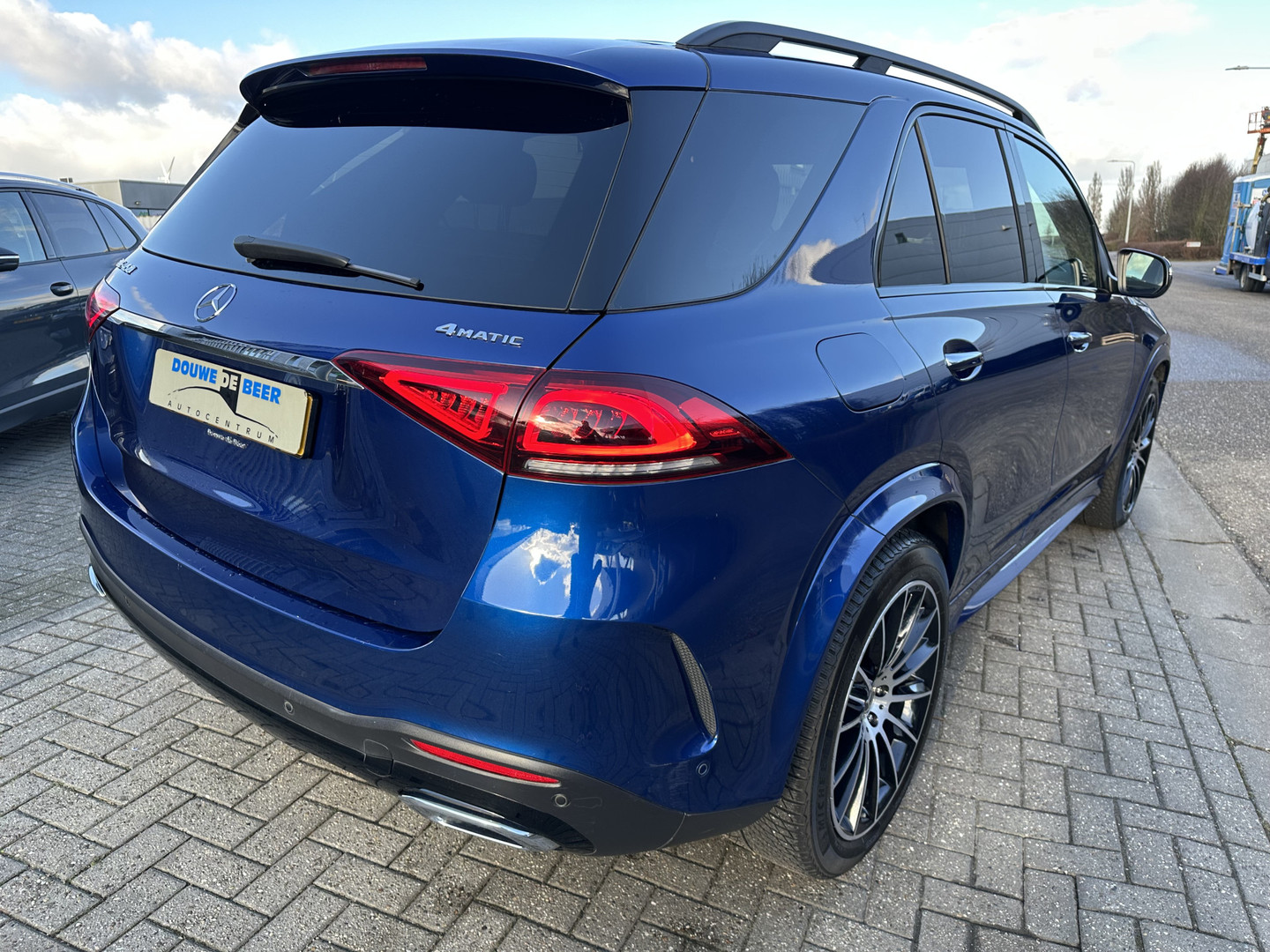 Mercedes-Benz Mercedes-Benz