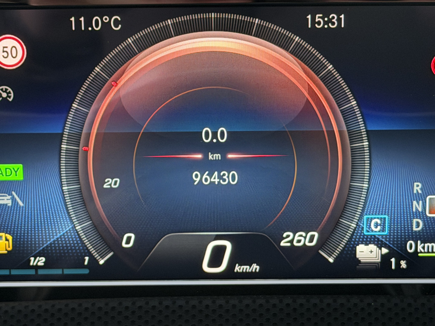 Mercedes-Benz Mercedes-Benz