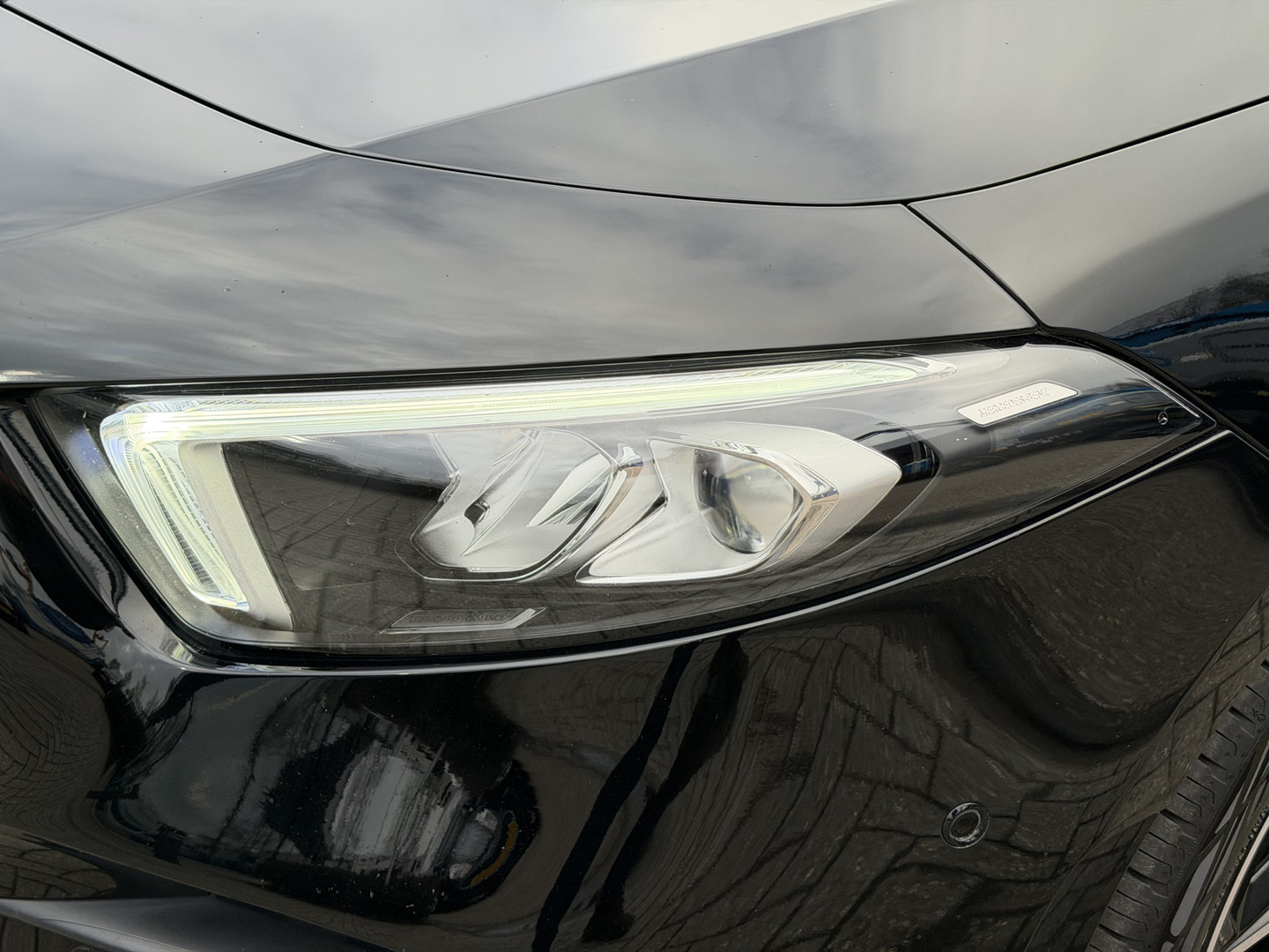 Mercedes-Benz Mercedes-Benz