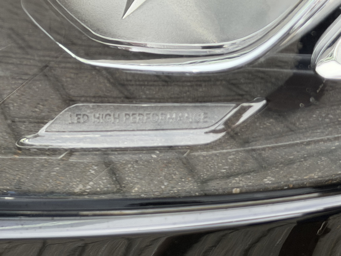 Mercedes-Benz Mercedes-Benz