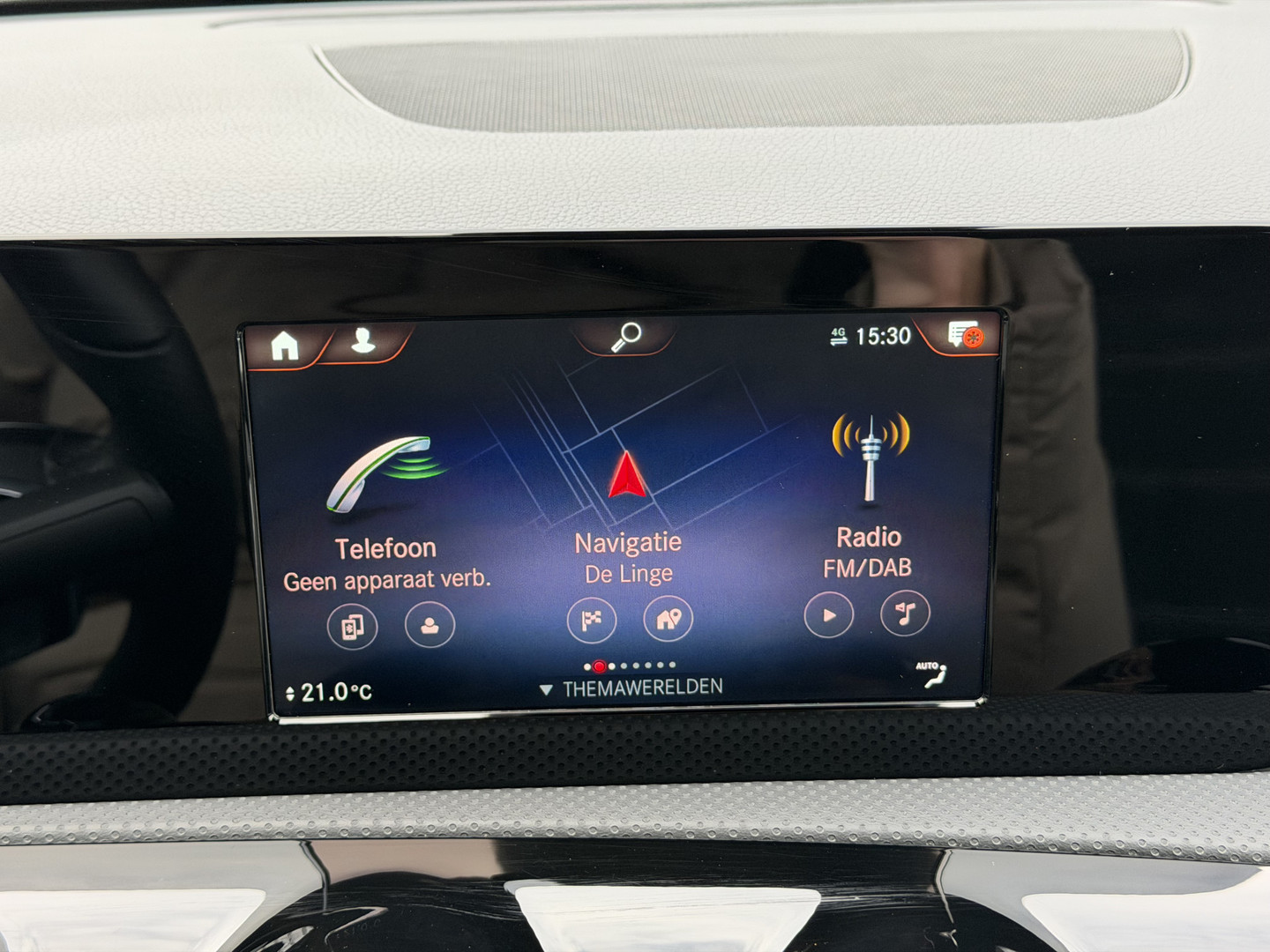 Mercedes-Benz Mercedes-Benz