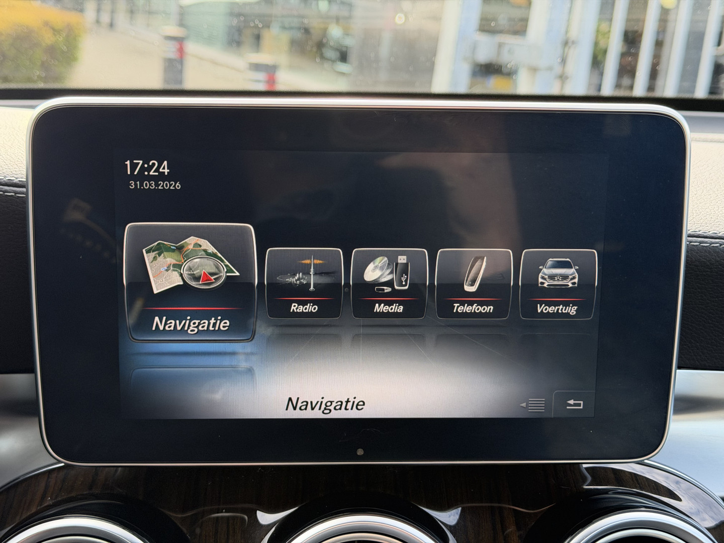 Mercedes-Benz Mercedes-Benz