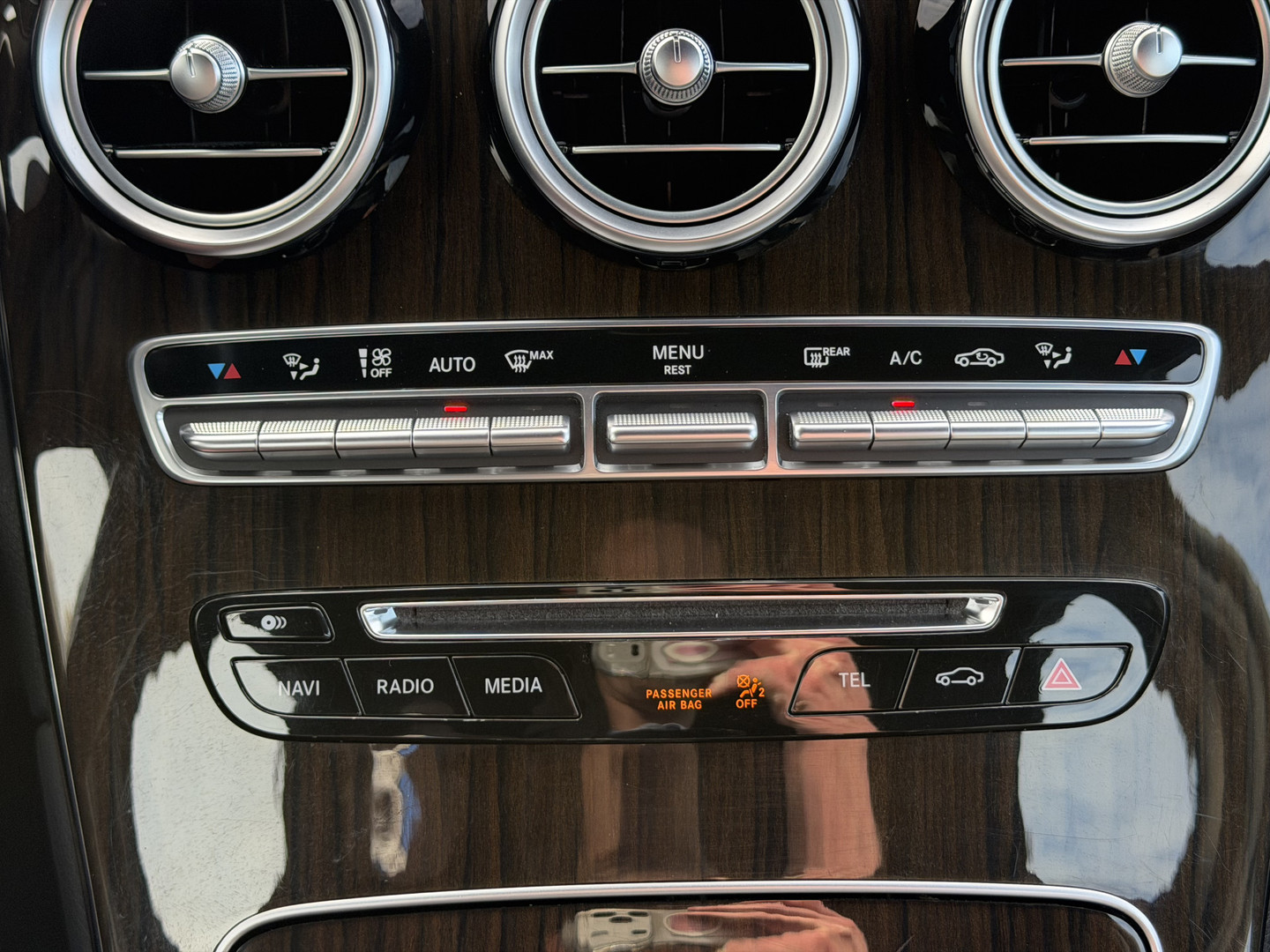 Mercedes-Benz Mercedes-Benz