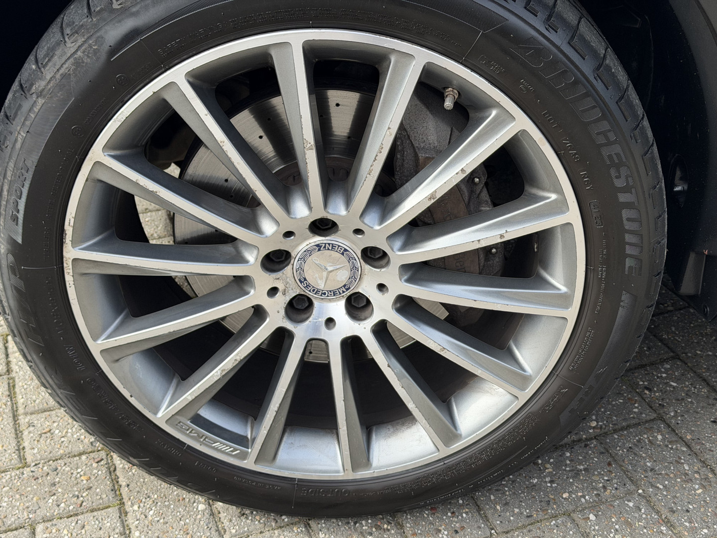 Mercedes-Benz Mercedes-Benz