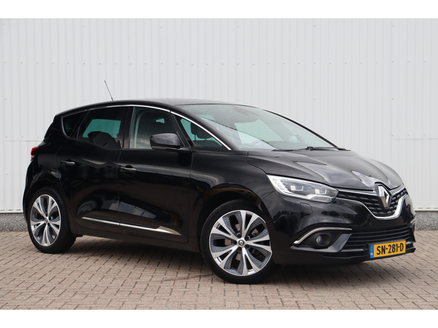 Renault Renault