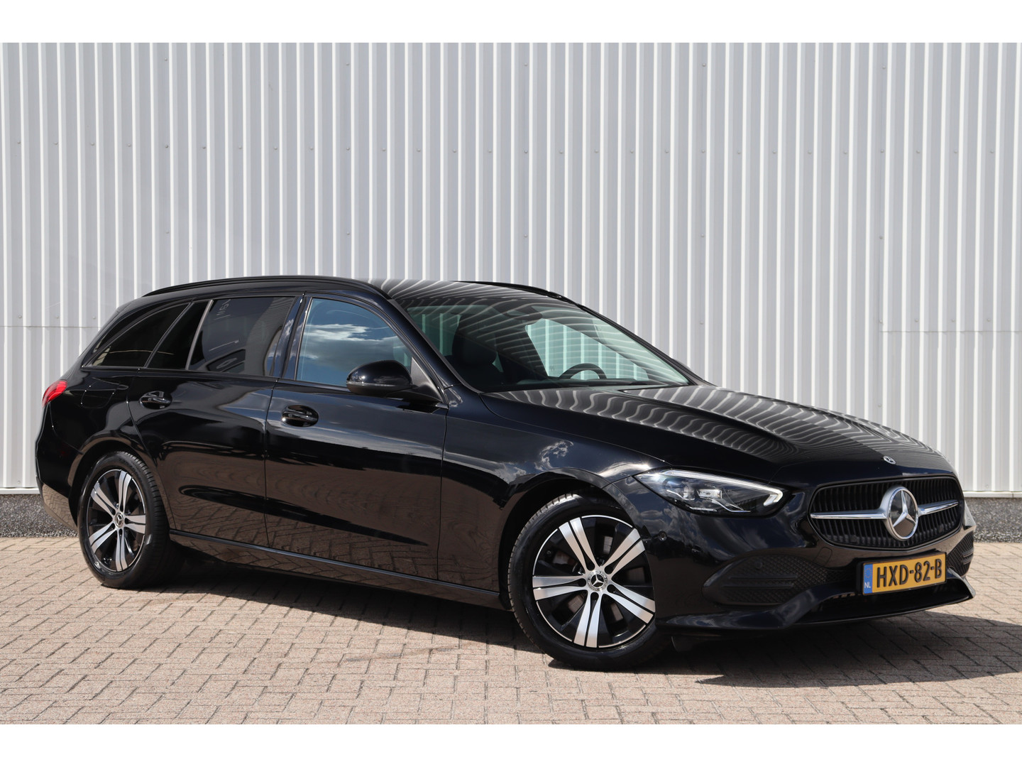 Mercedes-Benz Mercedes-Benz