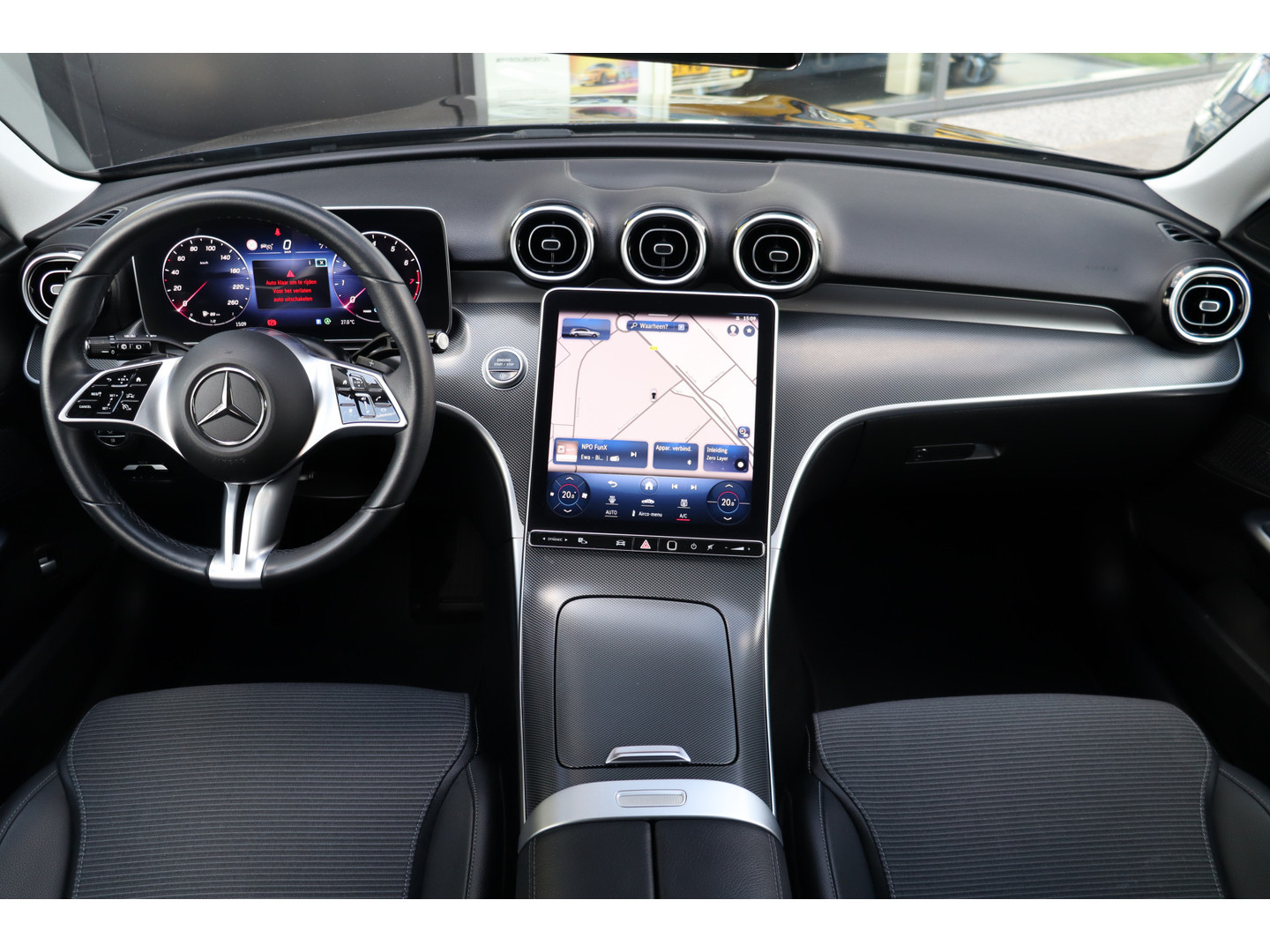 Mercedes-Benz Mercedes-Benz