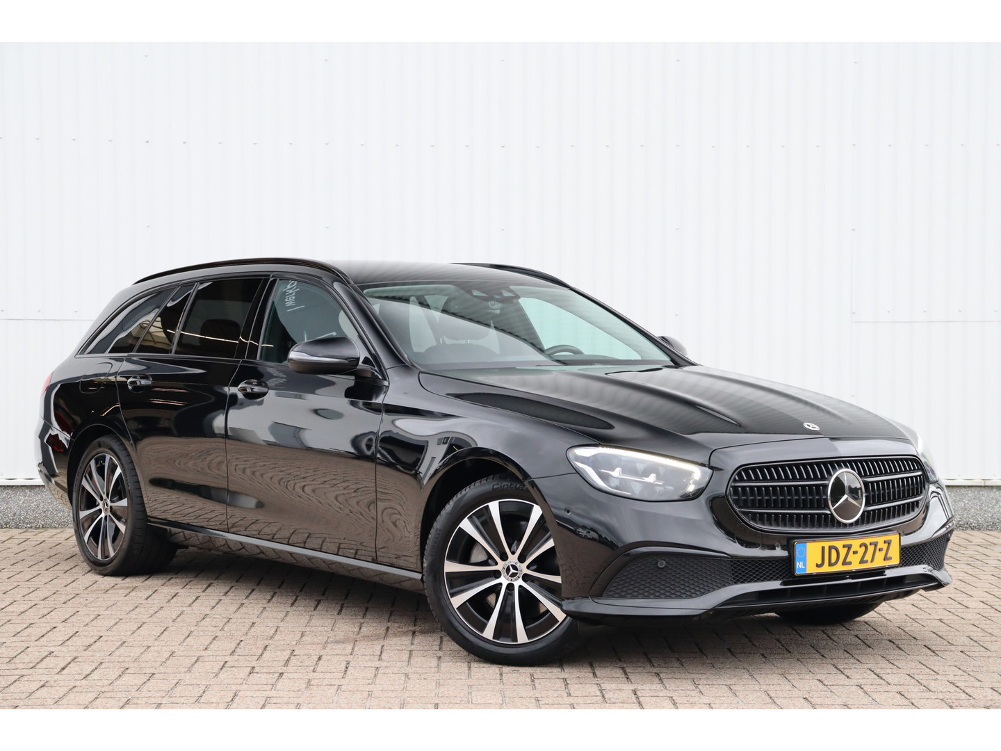 Mercedes-Benz Mercedes-Benz