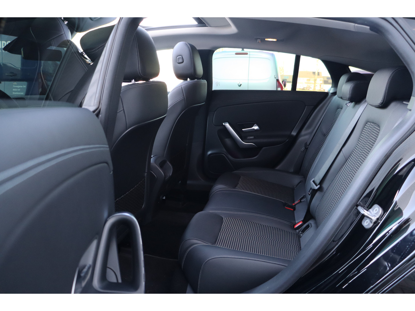 Mercedes-Benz Mercedes-Benz