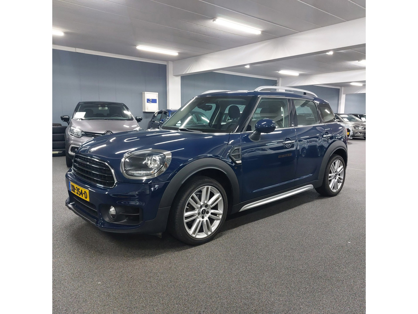 MINI MINI