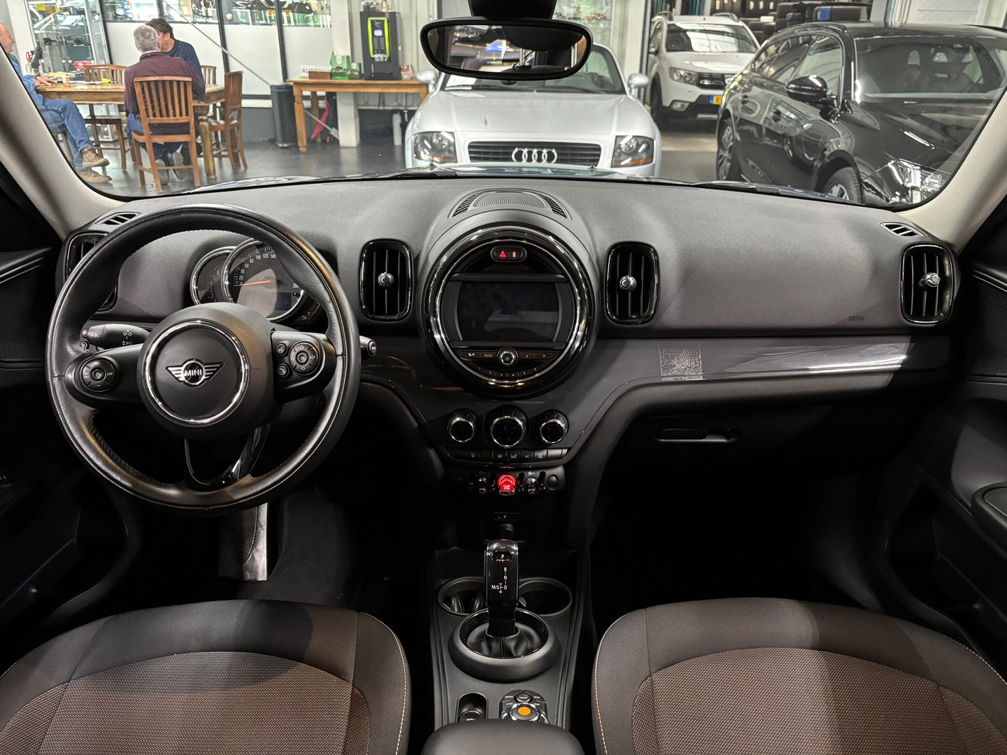 MINI MINI