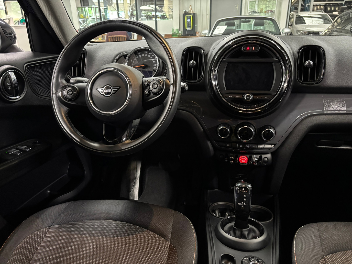 MINI MINI