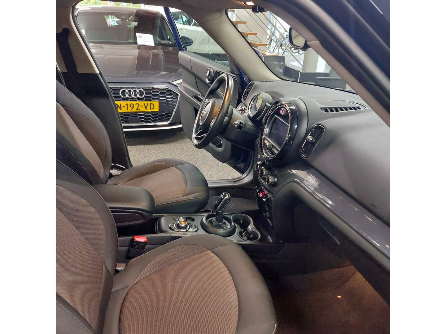 MINI MINI
