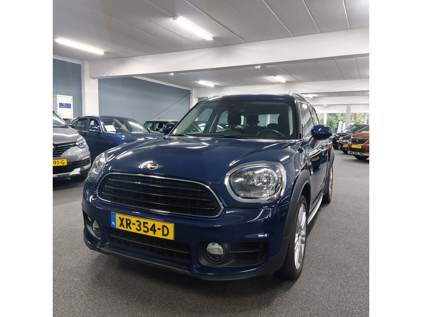 MINI MINI