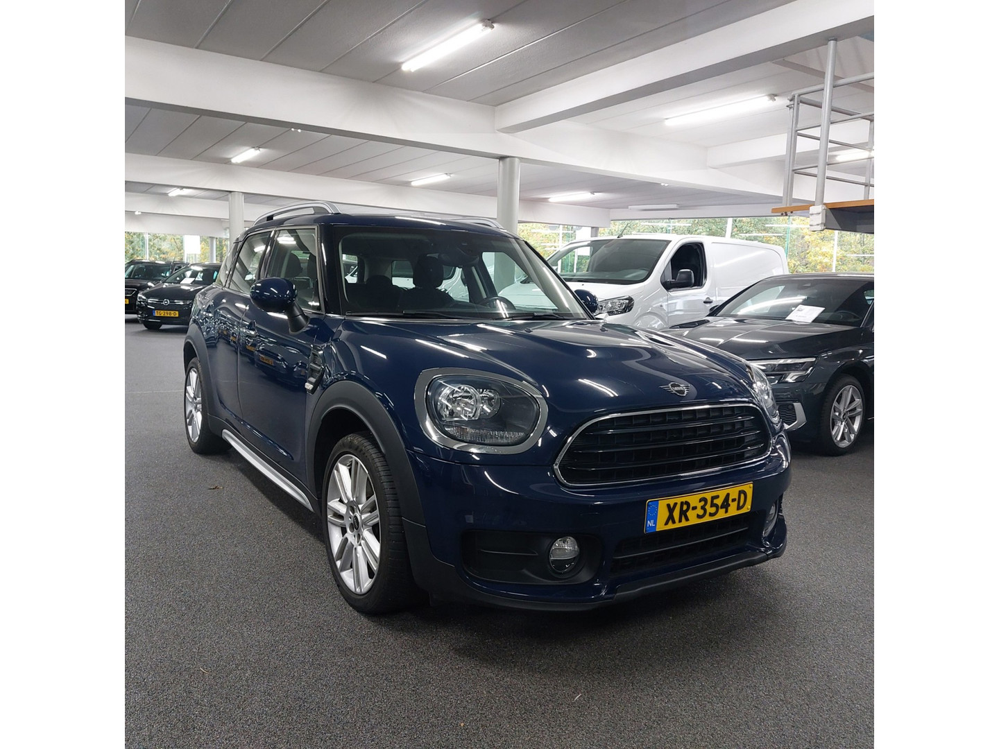 MINI MINI