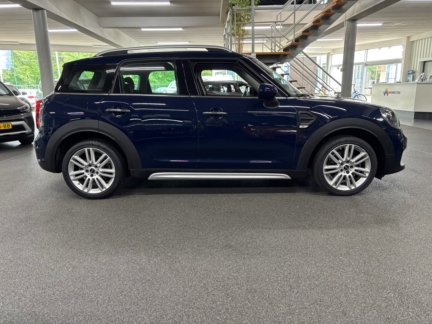 MINI MINI