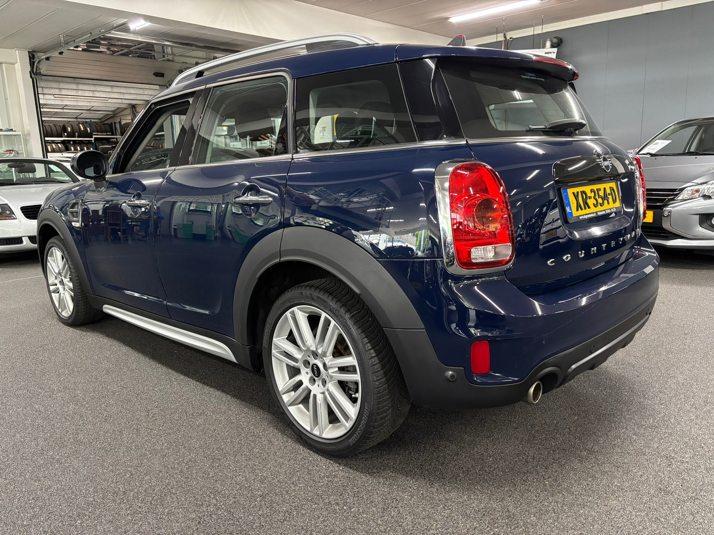 MINI MINI