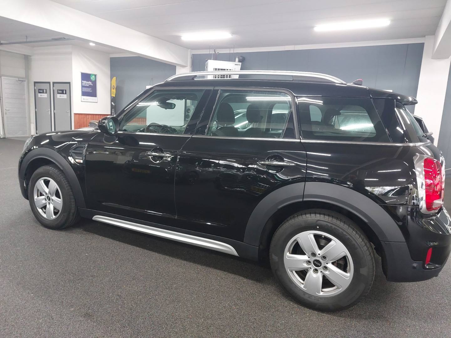 MINI MINI
