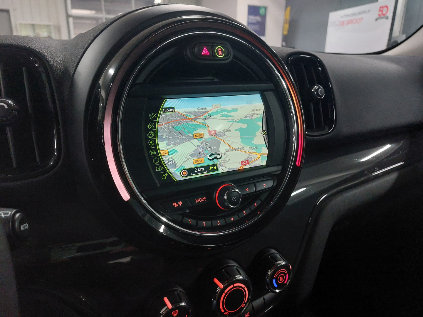 MINI MINI