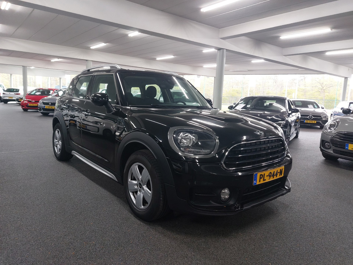 MINI MINI