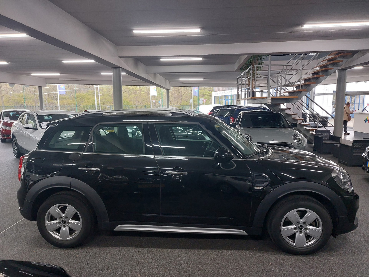 MINI MINI