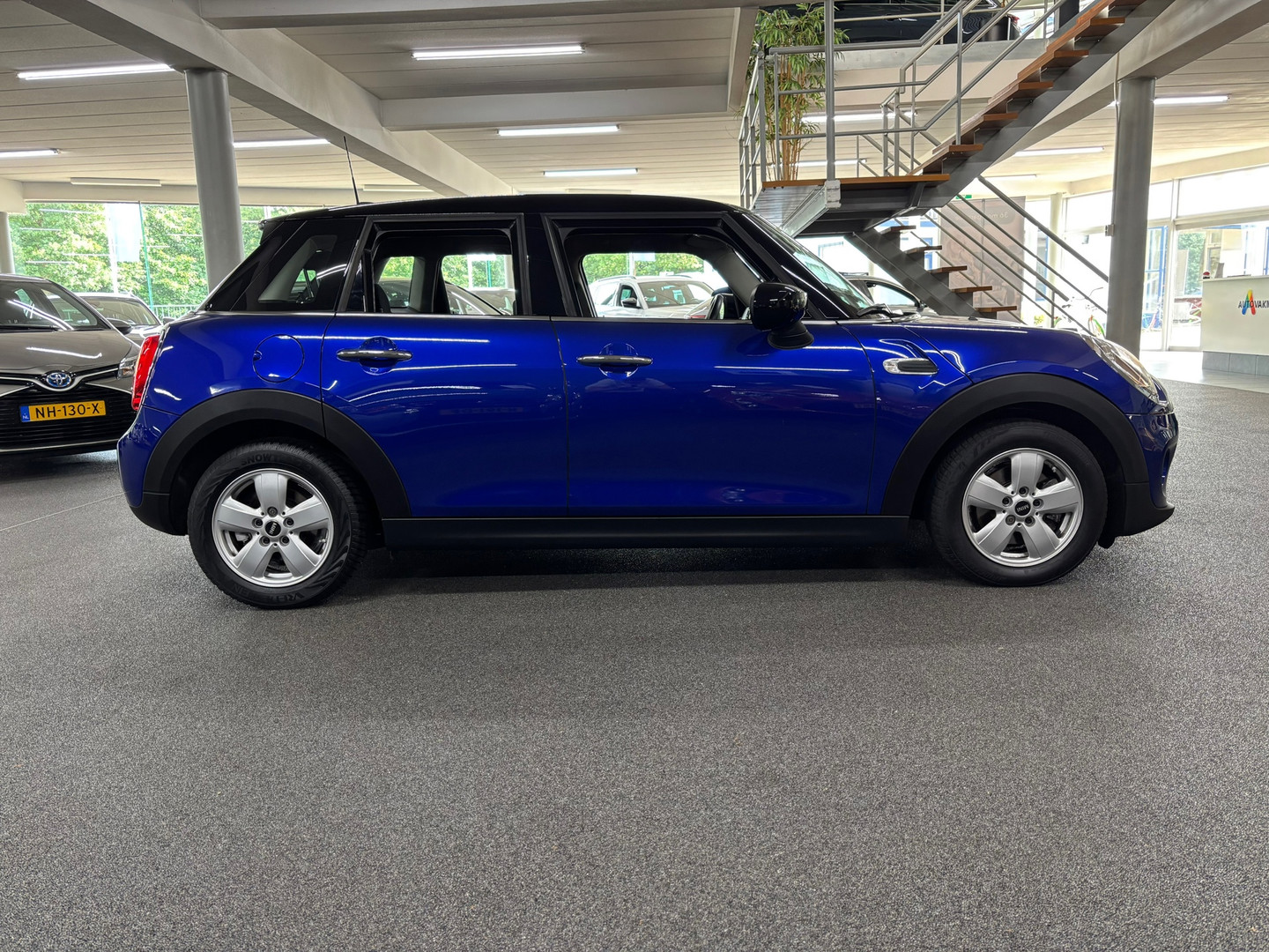 MINI